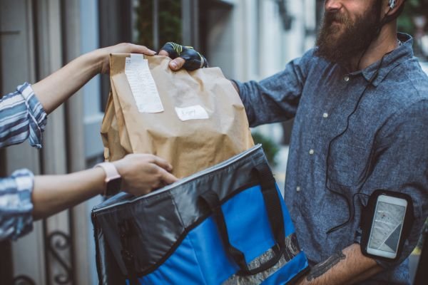 Como o Delivery Está Moldando Novos Hábitos de Consumo